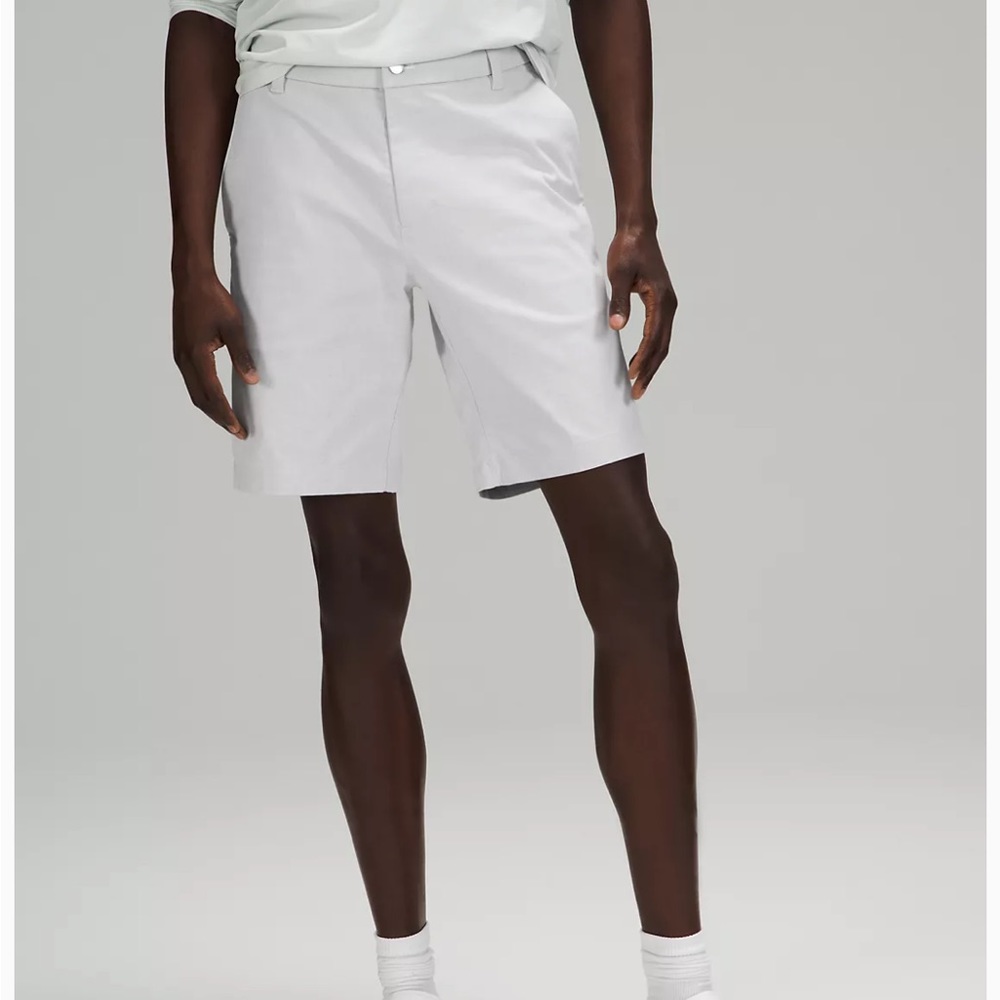 Lululemon Commission Classic-Fit Short 9"